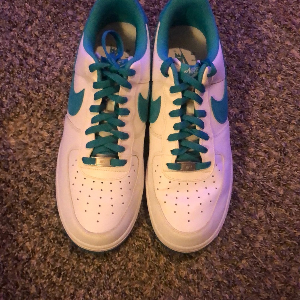 Teal Air Force  1s